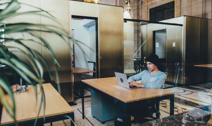 Top 4 Blunders to Avoid When Choosing Employee Tracking Tool