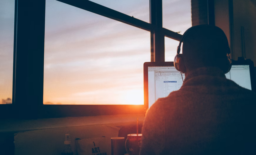What are the Factors to Consider When Choosing or Switching Careers?