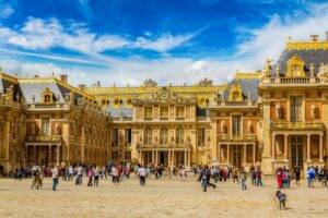 Versailles Tour